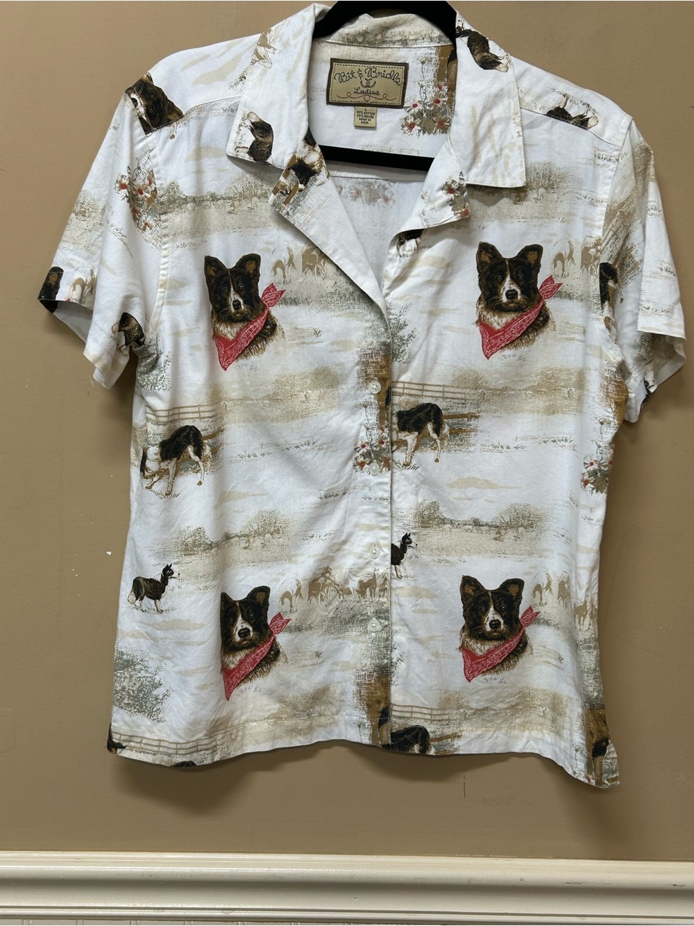 Bit & Bridle Sz L Button Front Shirt Short Sleeve Border Collie Dog  Horse Print